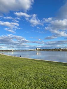 lake burley griffin canberra